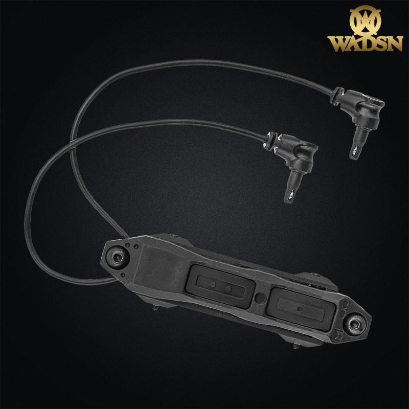 Contacteur déporte double TAPS noir WADSN pour lampe et laser d'airsoft